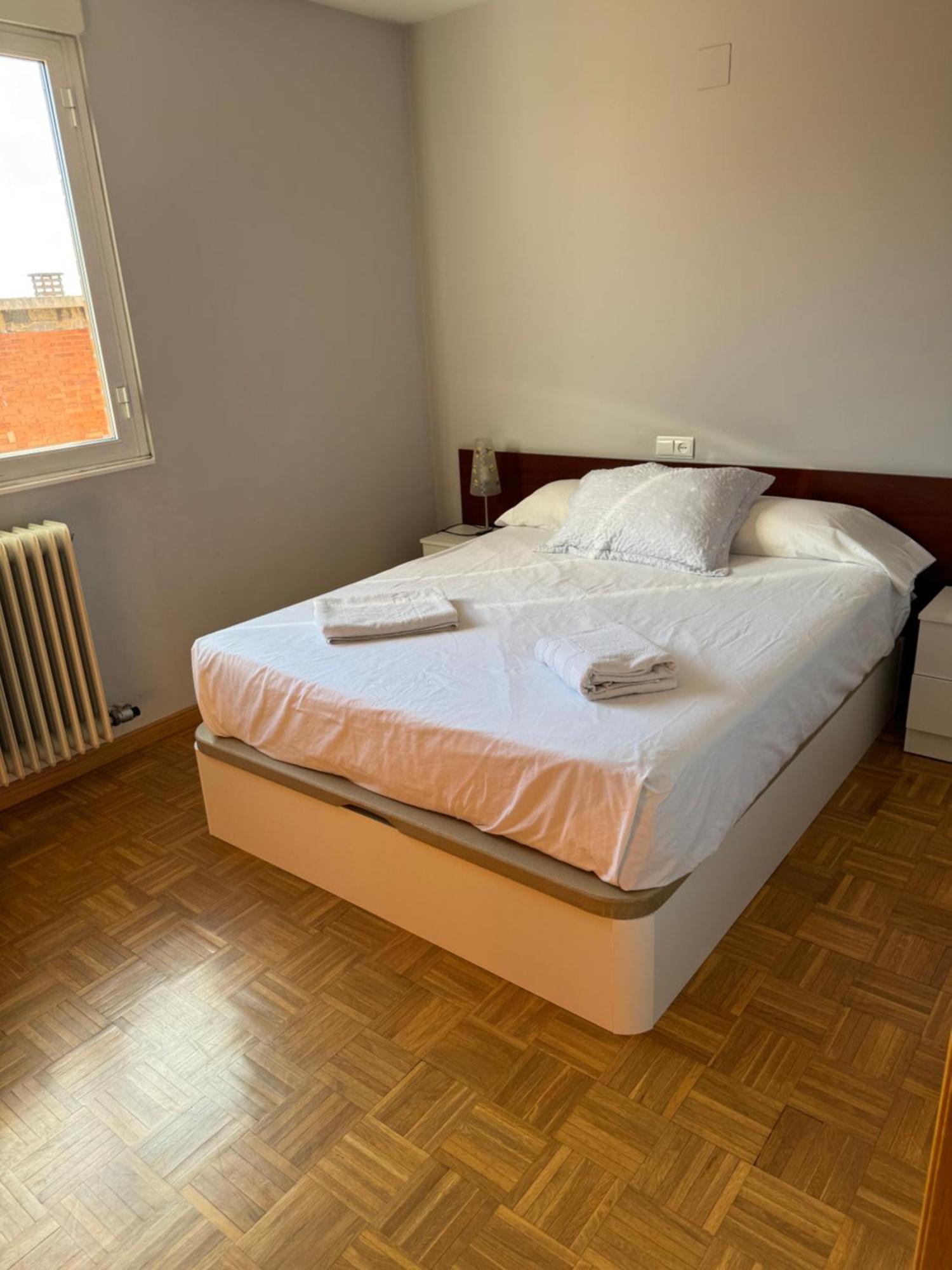 Apartamento La Casa De Reyes // Wifi Gratis León Exterior foto
